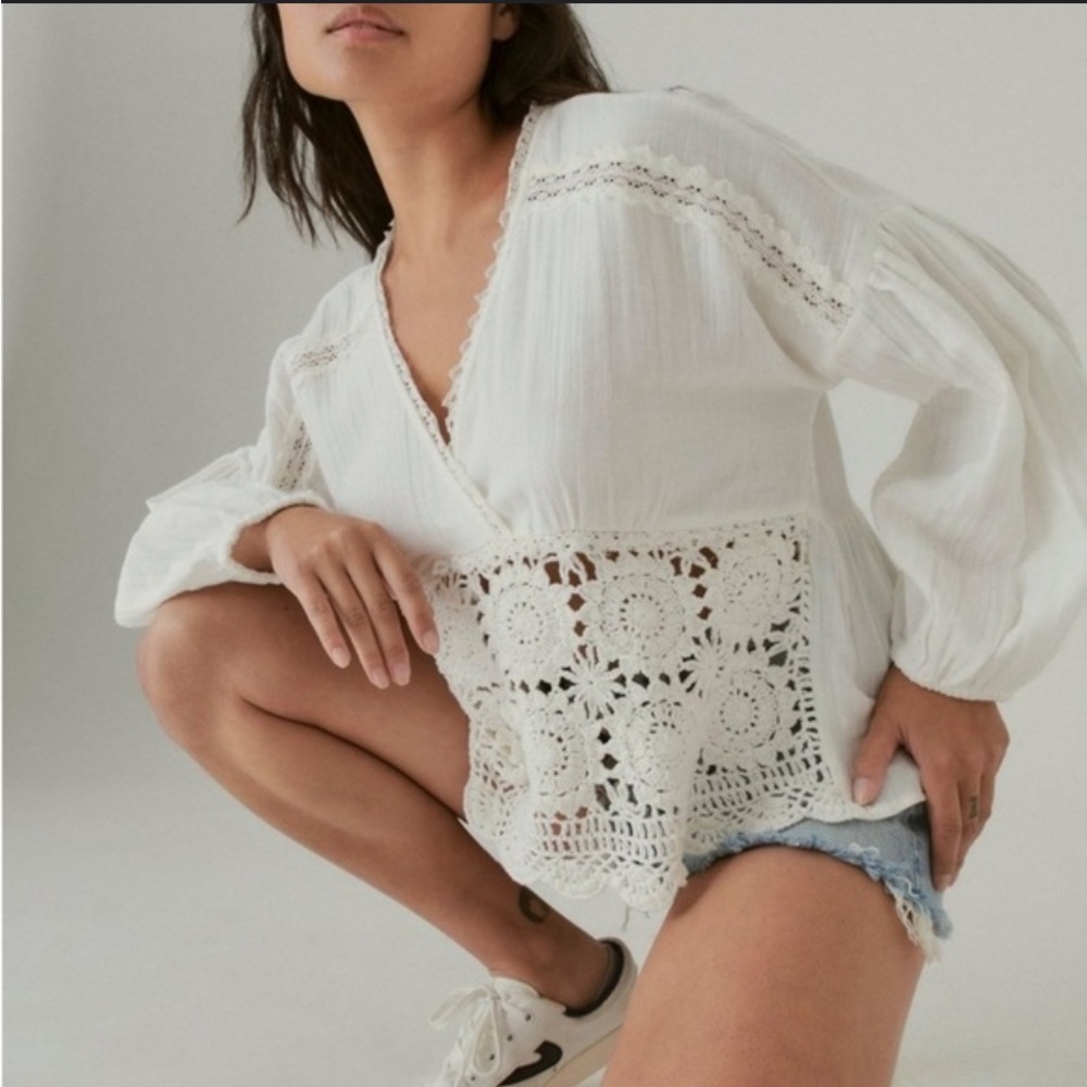 Lucky brand crochet top